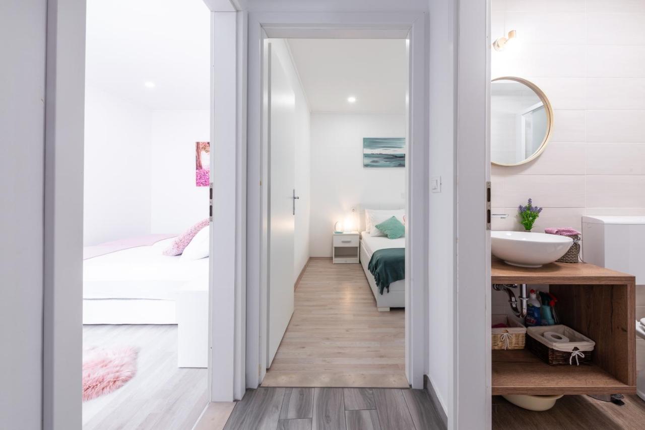 Little Stone House Apartment Buici  Екстериор снимка