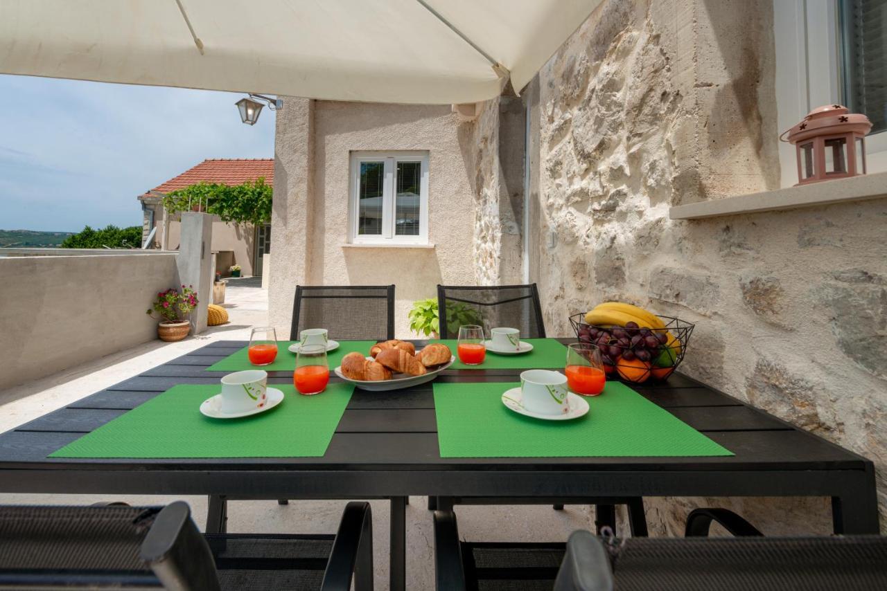 Little Stone House Apartment Buici  Екстериор снимка