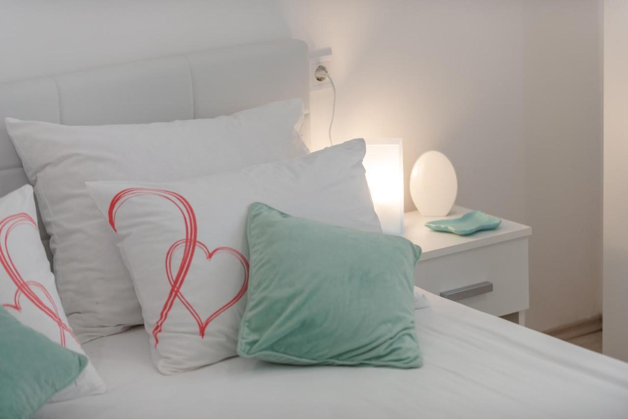 Little Stone House Apartment Buici  Екстериор снимка
